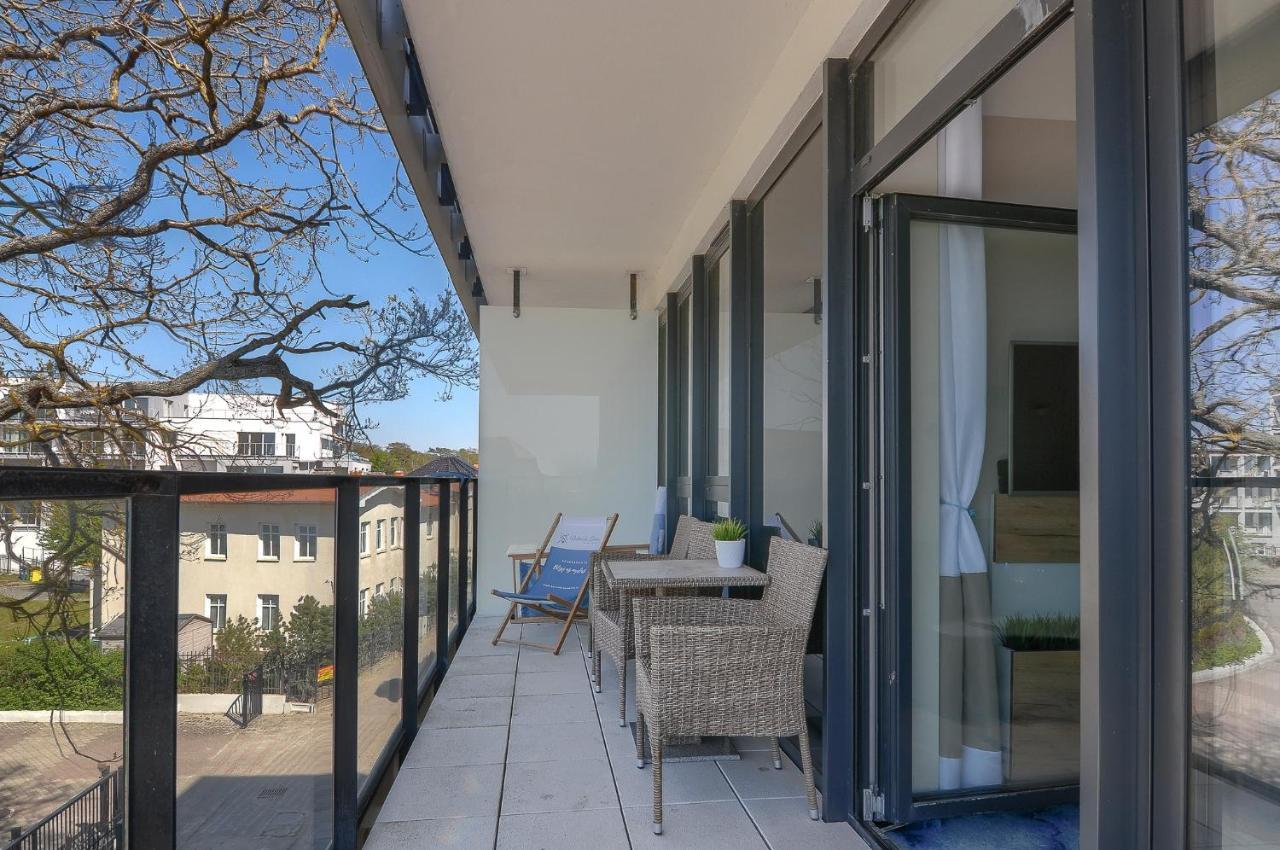 Apartament Z Widokiem Na Morze - Nadmorski Luksus Apartamenty 尤斯托尼莫斯基 外观 照片