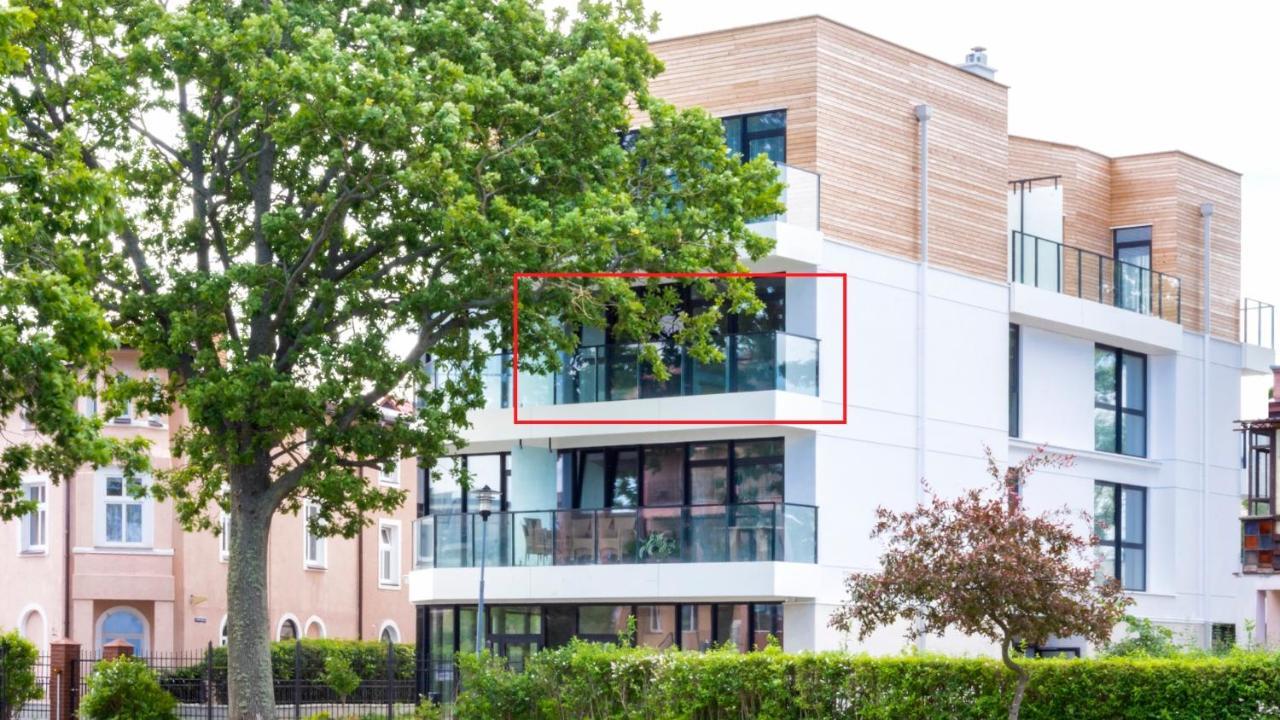 Apartament Z Widokiem Na Morze - Nadmorski Luksus Apartamenty 尤斯托尼莫斯基 外观 照片